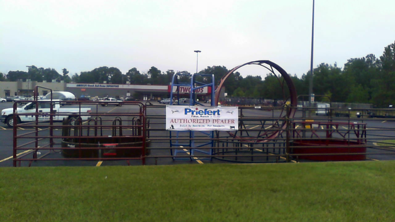 Mixed Outdoor Display 12.jpg